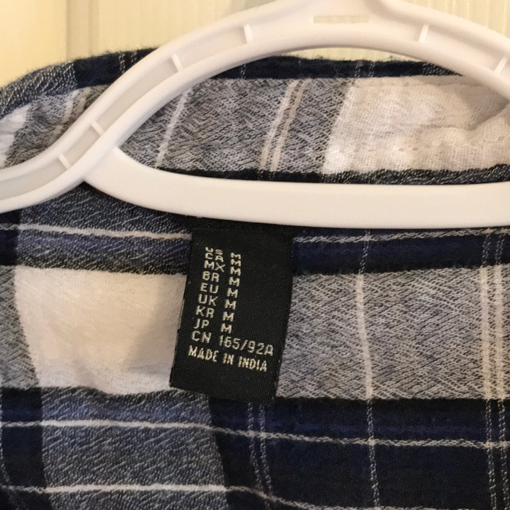Navy and white flannel forever 21 M - Picture 3 of 6